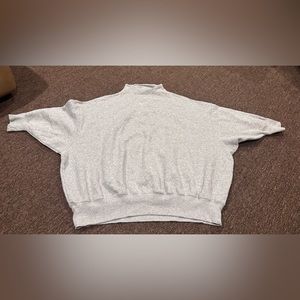 Nike Light Gray Cropped Sweatshirt